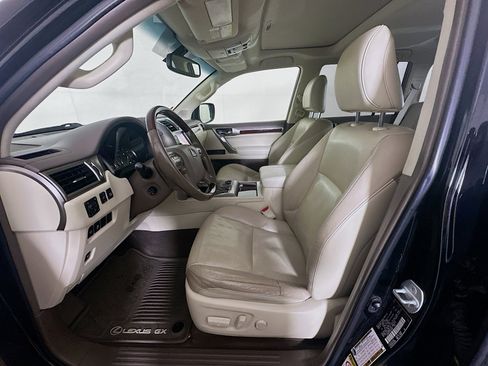 Used 2017 Lexus GX 460 Premium AWD/4WD image 13