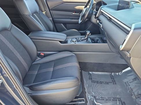 Used 2024 MAZDA CX-50 AWD 2.5 S w/ Premium Package image 19