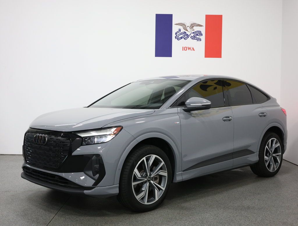 Used 2023 Audi Q4 e-tron Premium Plus w/ Premium Plus AWD/4WD image 8