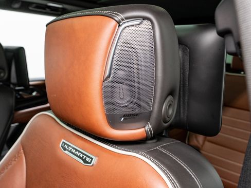 Used 2024 GMC Yukon Denali Ultimate image 17