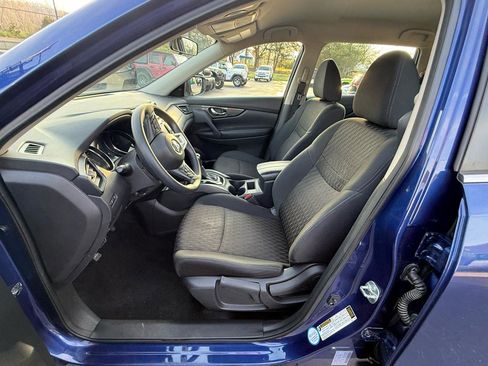 Used 2018 Nissan Rogue S image 13