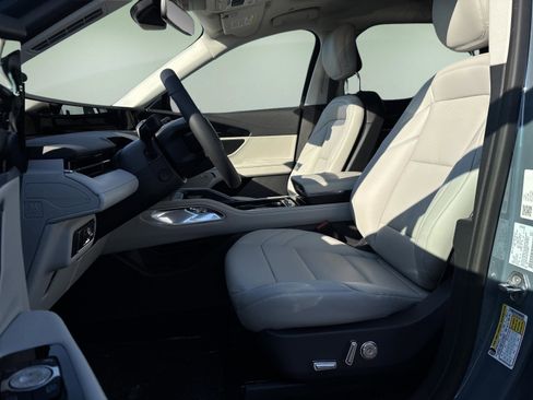 New 2026 Lincoln Nautilus Premier w/ Equipment Group 102A image 23