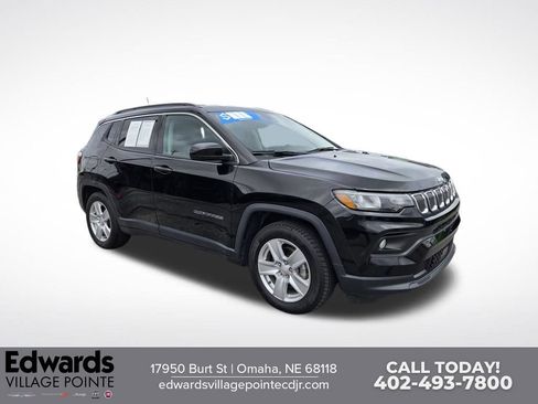 Used 2022 Jeep Compass Latitude w/ Convenience Group FWD image 1
