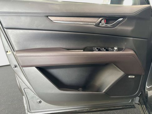 Used 2023 MAZDA CX-5 Signature image 17