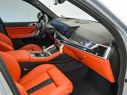 New 2026 BMW X5 M Competition w/ Executive Package image 24