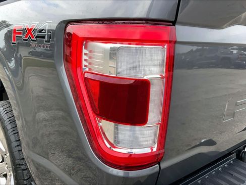 Used 2022 Ford F150 Lariat w/ Max Trailer Tow Package AWD/4WD image 28