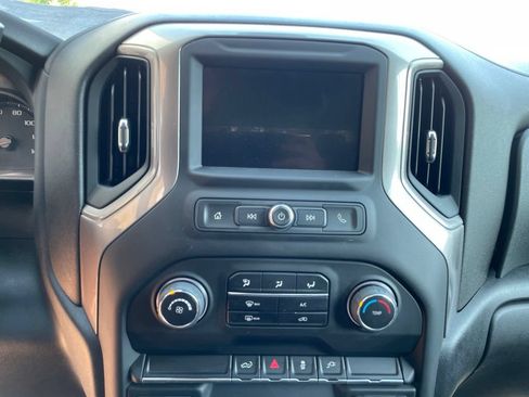 Used 2023 Chevrolet Silverado 2500 Custom w/ Custom Value Package AWD/4WD image 18