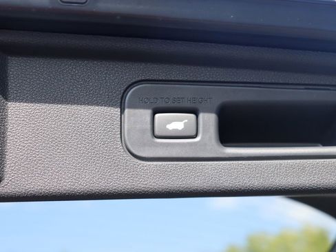 Used 2026 Honda Odyssey Touring image 13