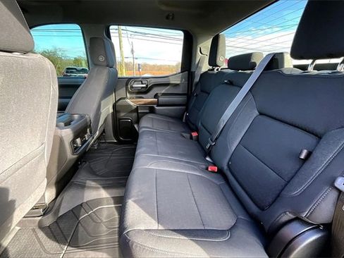 Used 2021 Chevrolet Silverado 1500 RST image 20