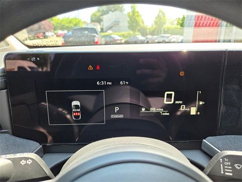 New 2025 Nissan Kicks SV w/ SV Premium Package image 16