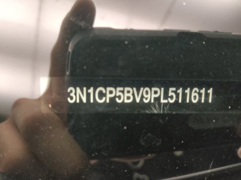 Used 2023 Nissan Kicks S FWD image 33