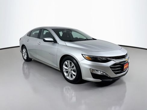 Used 2020 Chevrolet Malibu LT FWD image 1
