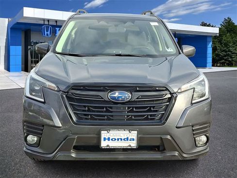 Used 2022 Subaru Forester Premium image 28
