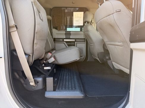 Used 2017 Ford F250 XLT w/ XLT Value Package image 27