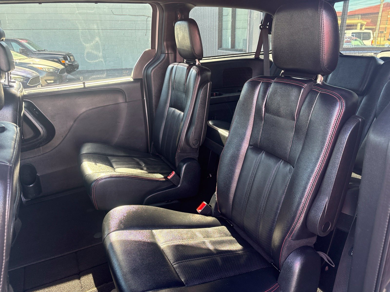 Used 2019 Dodge Grand Caravan GT FWD image 12