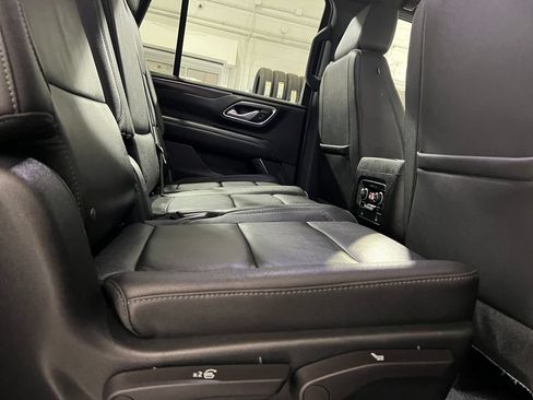 Used 2023 Chevrolet Tahoe LT AWD/4WD image 32