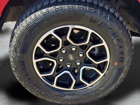 Used 2022 Ford F150 XLT w/ Equipment Group 302A High image 9