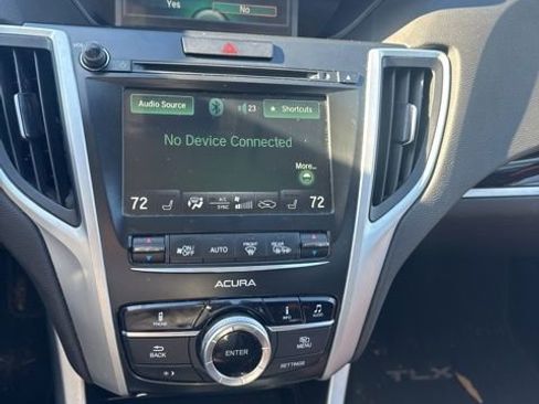 Used 2017 Acura TLX image 39