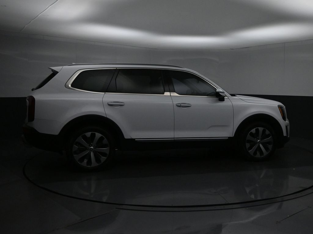 Used 2021 Kia Telluride S AWD/4WD image 8