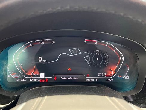 Used 2021 BMW 530i xDrive w/ Premium Package image 16