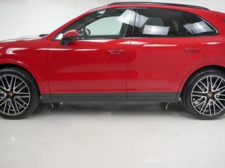 Certified 2025 Porsche Cayenne video 2