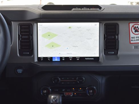 New 2025 Ford Bronco Outer Banks image 11