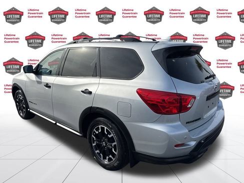Certified 2020 Nissan Pathfinder SL image 7