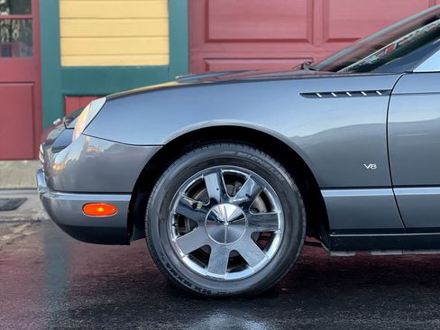 Used 2003 Ford Thunderbird Deluxe image 35