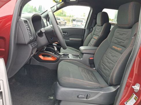 Used 2024 Nissan Frontier PRO-4X w/ Pro Convenience Package AWD/4WD image 14