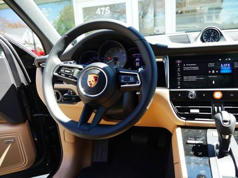 New 2026 Porsche Macan S AWD/4WD image 22