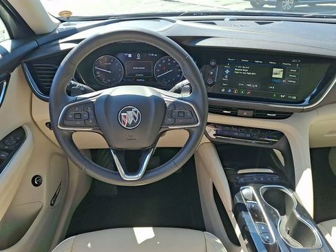 Used 2022 Buick Envision Avenir w/ Technology Package II FWD image 11