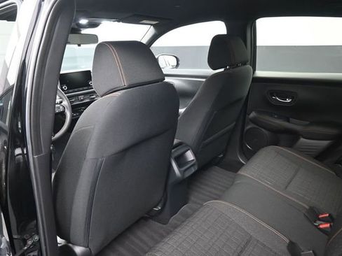 Used 2024 Honda HR-V Sport image 23