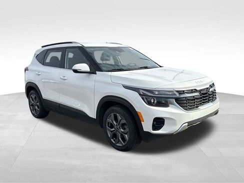 Used 2024 Kia Seltos S image 7