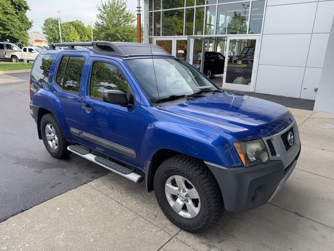 Used 2013 Nissan Xterra S w/ Value Package AWD/4WD image 1