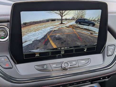 Used 2023 Chevrolet Blazer RS w/ Enhanced Convenience Package image 28