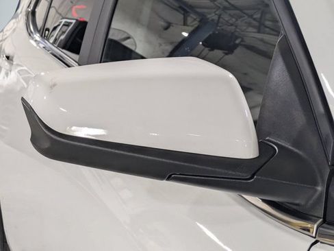 Used 2023 Chevrolet Equinox LT w/ LPO, Floor Liner Package AWD/4WD image 11