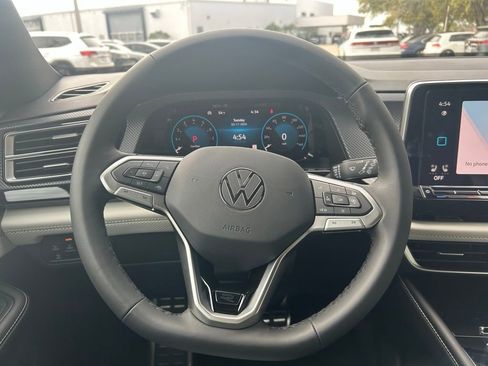 New 2026 Volkswagen Atlas Cross Sport SEL Premium R-Line AWD/4WD image 20