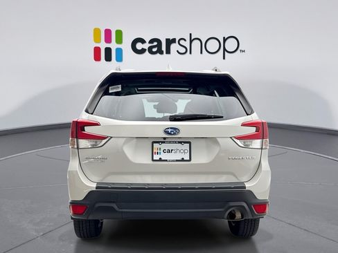 Used 2023 Subaru Forester Premium AWD/4WD image 4