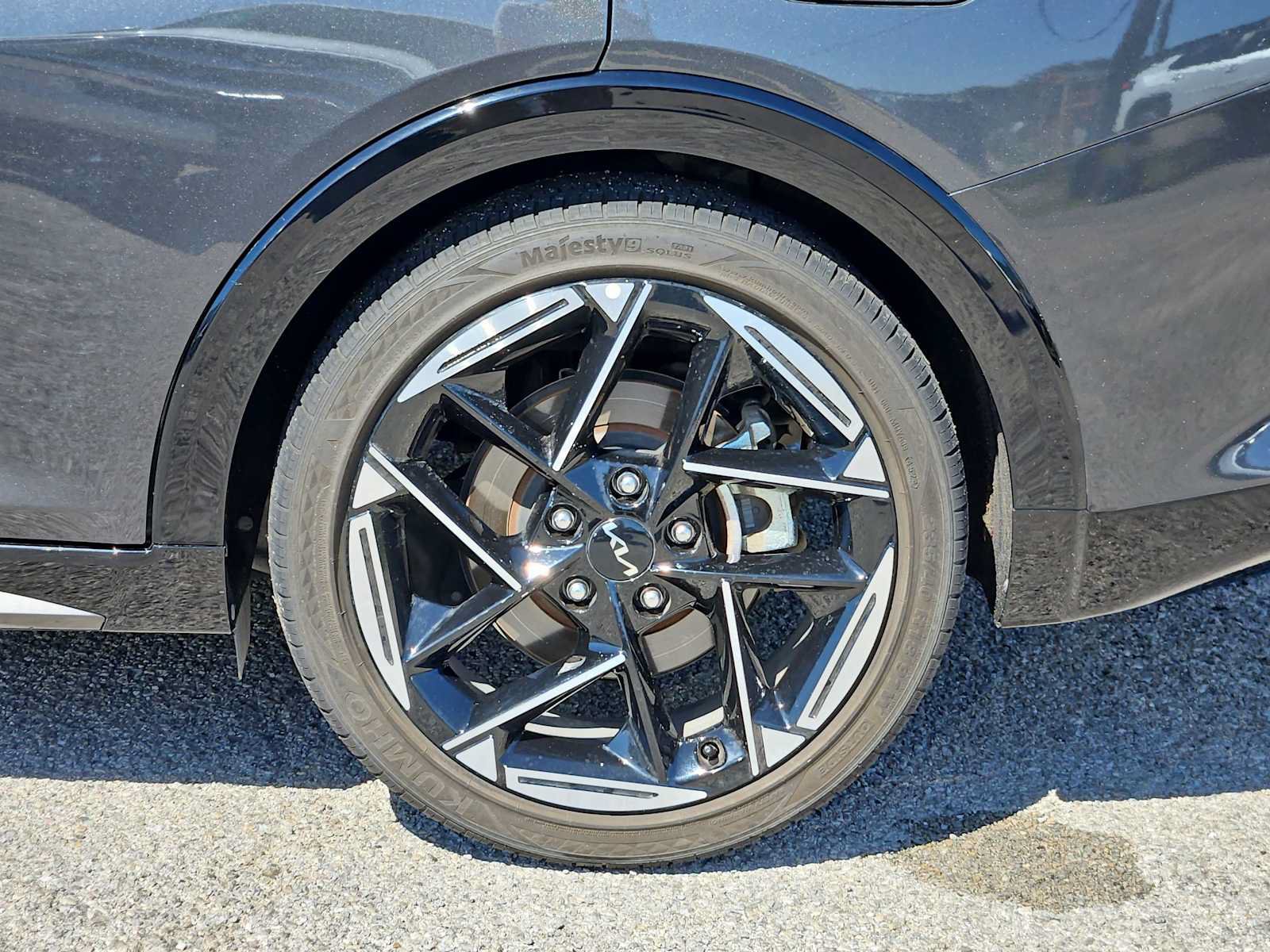 Certified 2025 Kia K4 GT-Line w/ GT-Line Premium Package FWD image 7