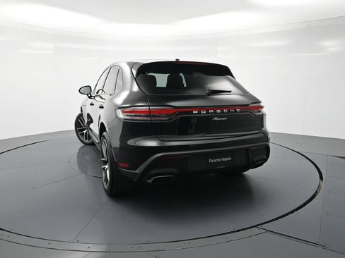 Certified 2026 Porsche Macan AWD/4WD image 27