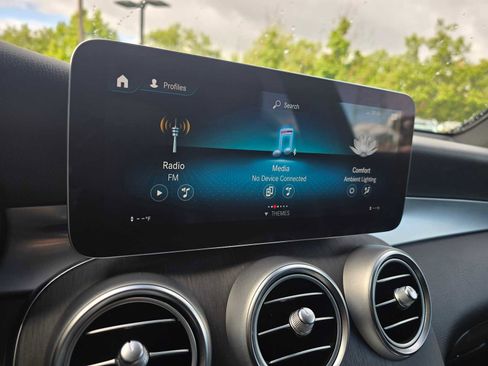 Certified 2022 Mercedes-Benz GLC 300 4MATIC image 28