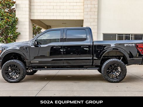 Used 2025 Ford F150 Lariat w/ Equipment Group 502A High AWD/4WD image 6