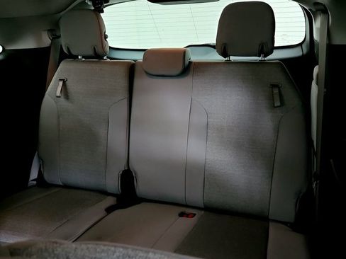 Used 2025 Toyota Sienna LE AWD/4WD image 22