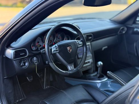 Used 2006 Porsche 911 Carrera S image 6