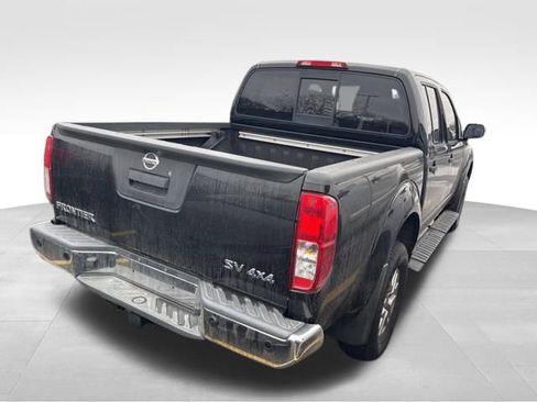 Used 2016 Nissan Frontier SV w/ SV Value Truck Package image 5