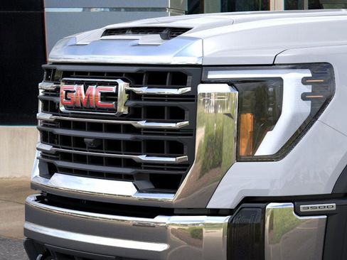 New 2026 GMC Sierra 3500 SLE w/ SLE Convenience Package AWD/4WD image 13