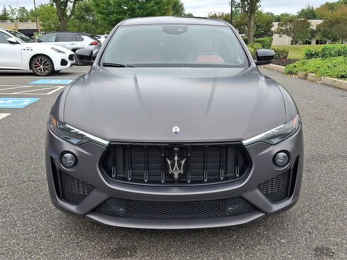 Used 2022 Maserati Levante Modena S image 2