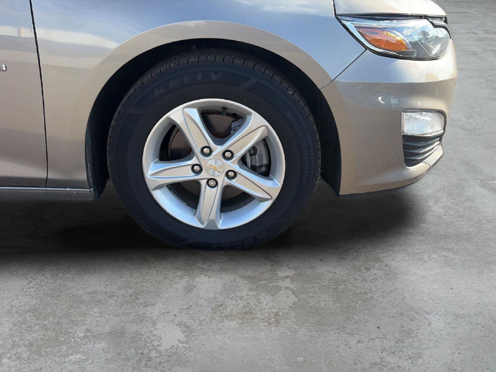 Certified 2023 Chevrolet Malibu LS FWD image 11