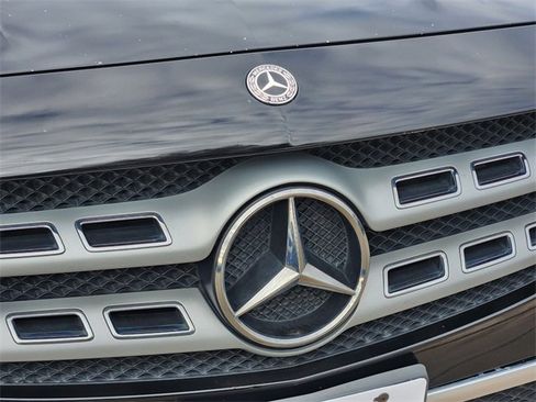 Used 2018 Mercedes-Benz GLA 250 image 11
