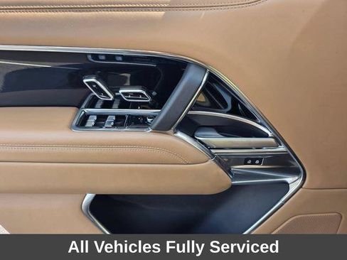 Used 2024 Land Rover Range Rover SE AWD/4WD image 32